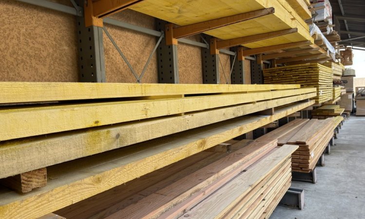 Bois cour magasin
