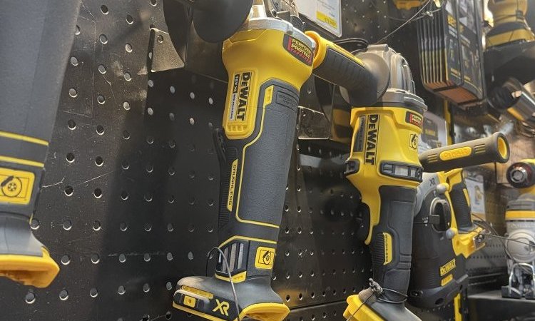 Expo magasin dewalt