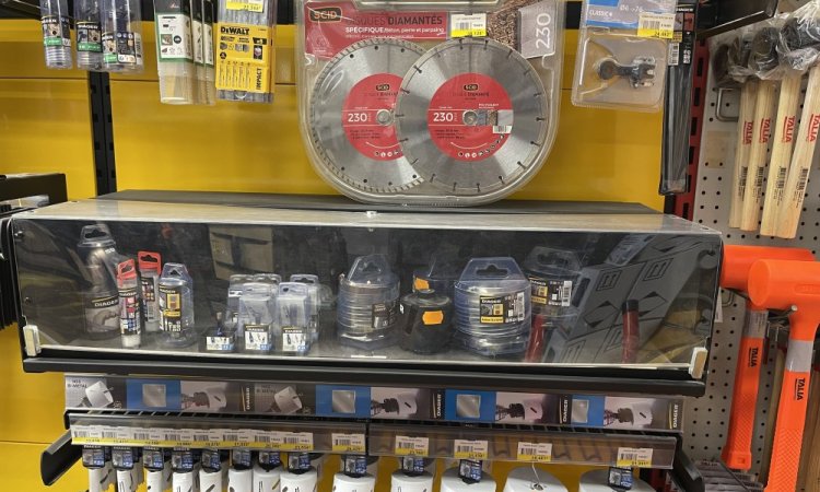 Lame stock magasin