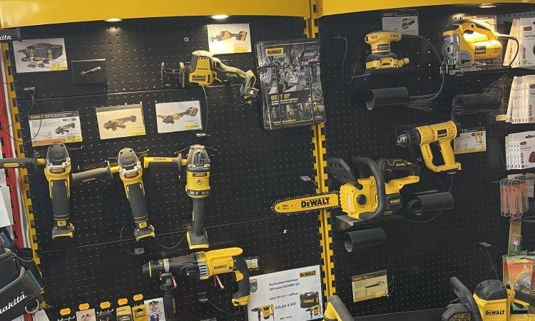 Rayon Dewalt